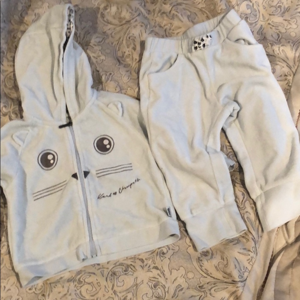 Sweat suit